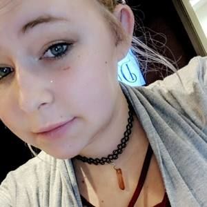 Meet your Posher, Annastacia